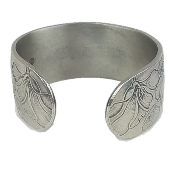 Salisbury Jewelry Salisbury Pewter August Cuff Bracelet Poshmark